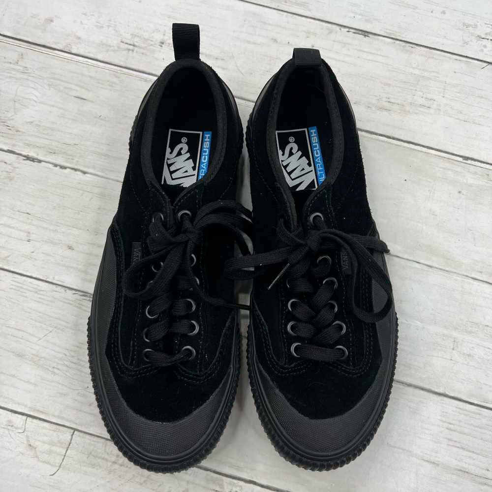 VANS Destruct Sf Black Suede Low-Top Shoes Men’s Size 6.5 / WMN 8